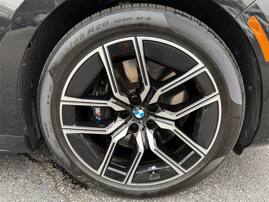 2025 BMW 7 Series 750e xDrive