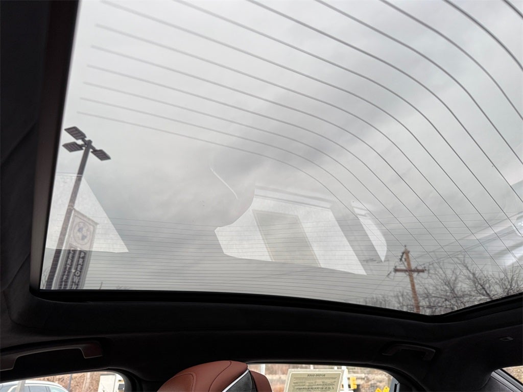 2025 BMW 7 Series 750e xDrive