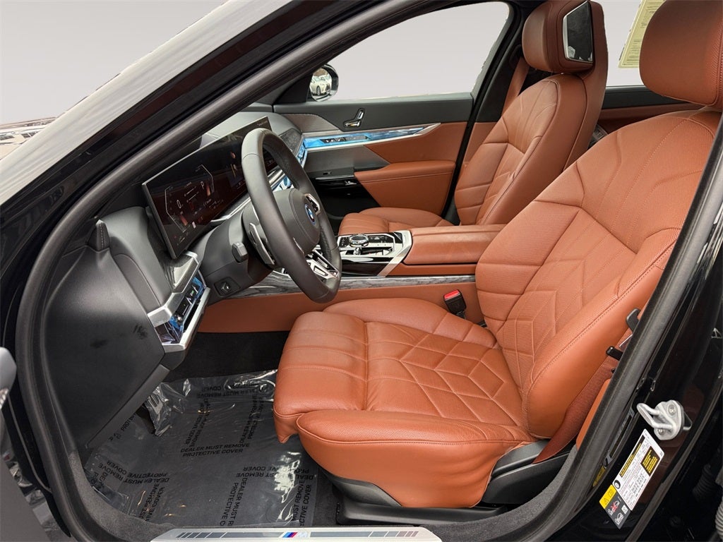 2025 BMW 7 Series 750e xDrive