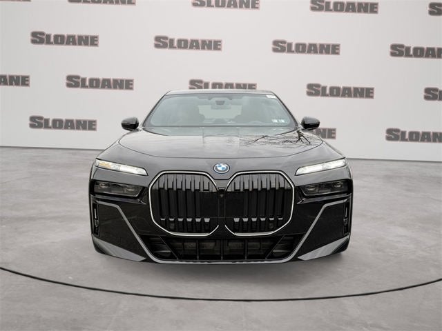 2025 BMW 7 Series 750e xDrive