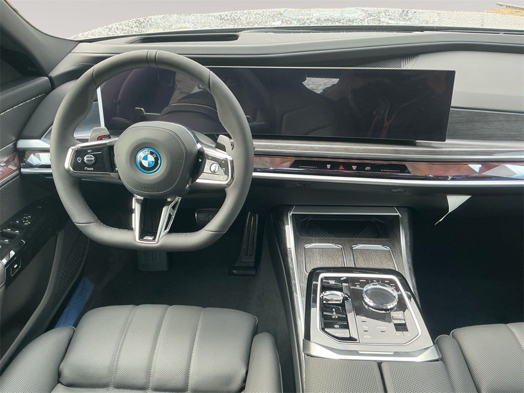 2026 BMW 7 Series 750e xDrive