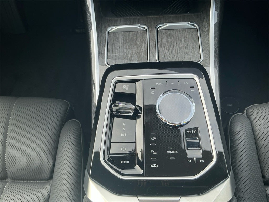 2026 BMW 7 Series 750e xDrive