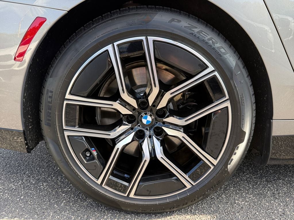 2026 BMW 7 Series 750e xDrive