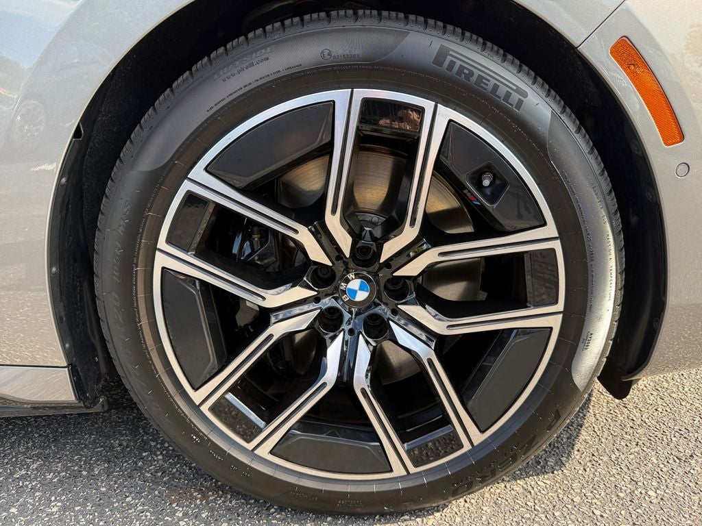 2026 BMW 7 Series 750e xDrive
