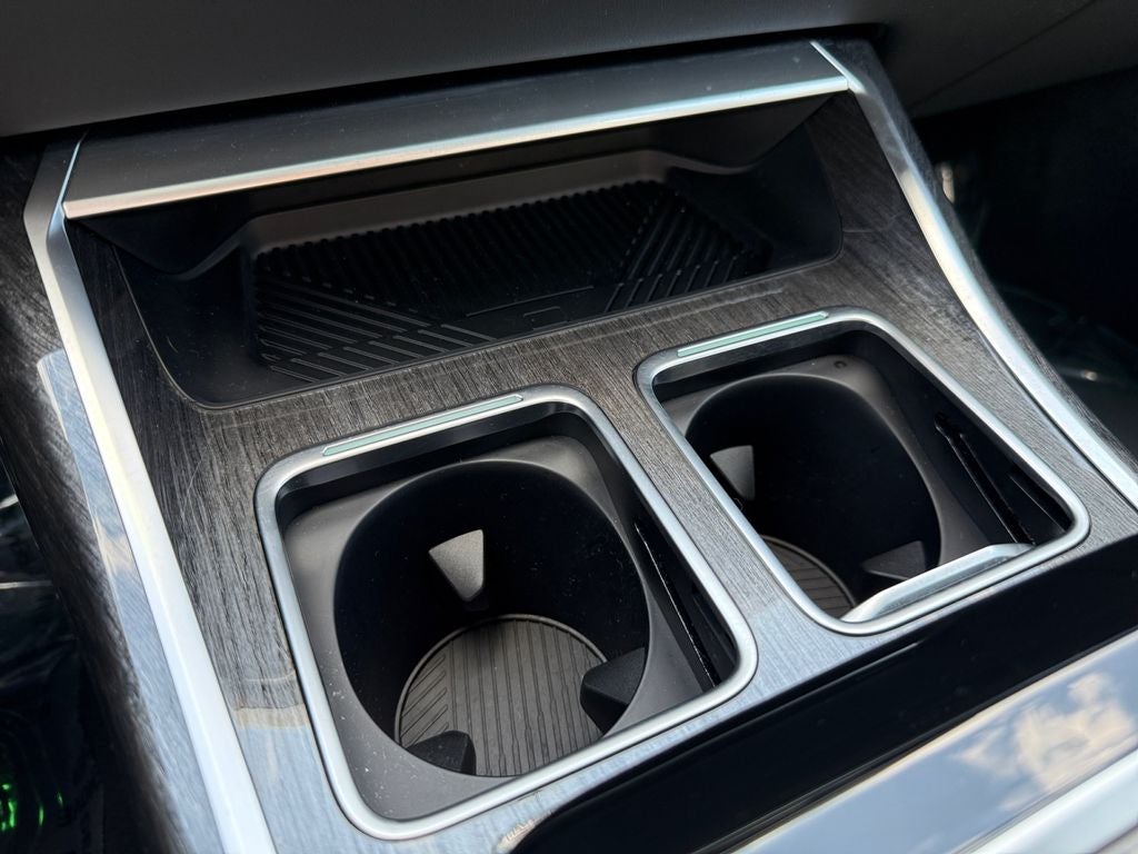 2026 BMW 7 Series 750e xDrive