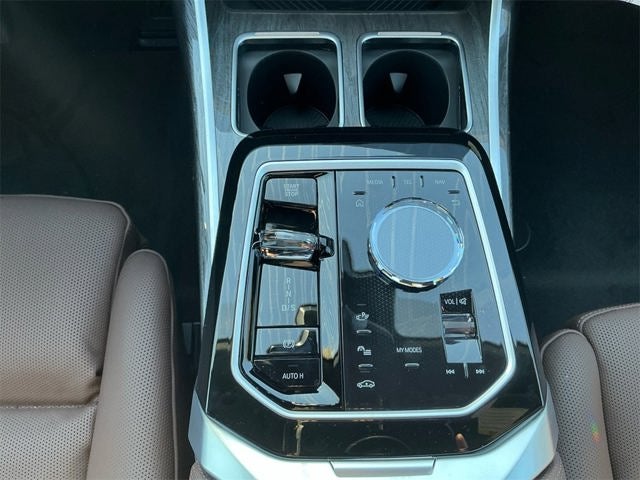 2026 BMW 7 Series 750e xDrive