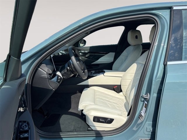 2026 BMW 5 Series 530i xDrive