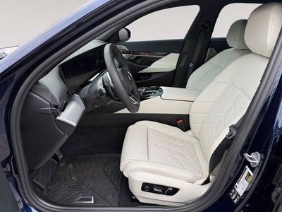 2025 BMW 5 Series 540i xDrive