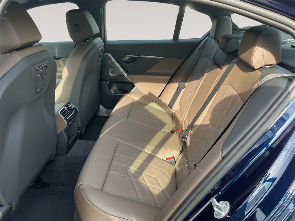 2026 BMW 5 Series 540i xDrive