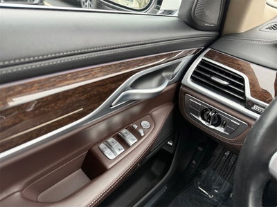 2021 BMW 7 Series 750i xDrive