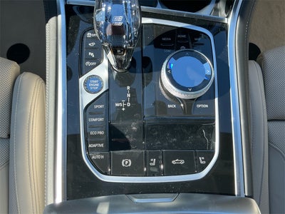 2026 BMW 8 Series 840i