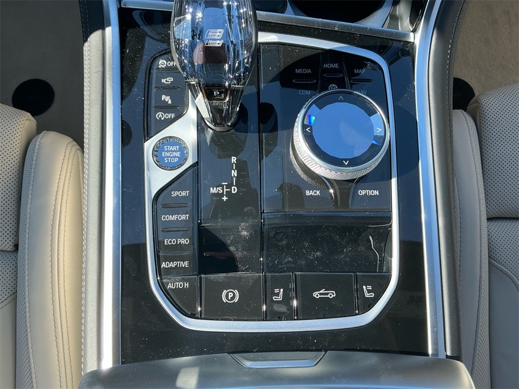 2026 BMW 8 Series 840i