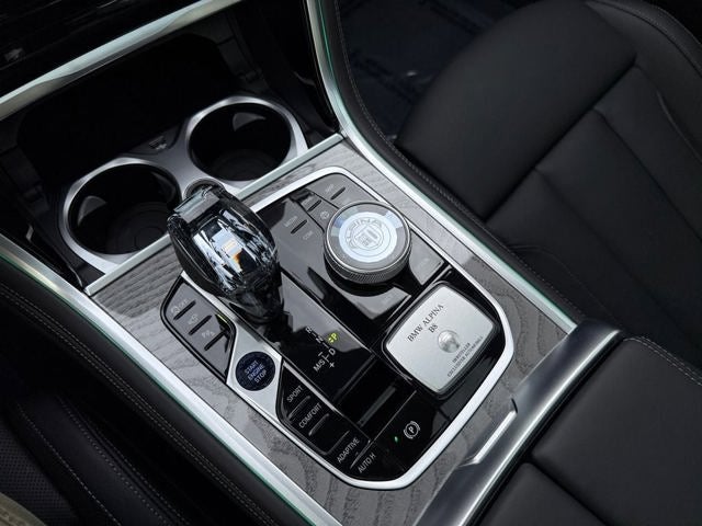 2025 BMW 8 Series ALPINA B8 xDrive