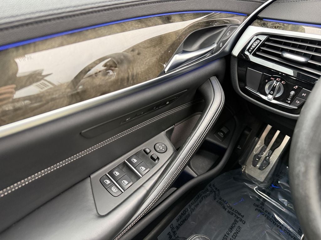 2020 BMW 5 Series M550i xDrive