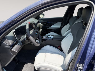 2027 BMW M5 Base