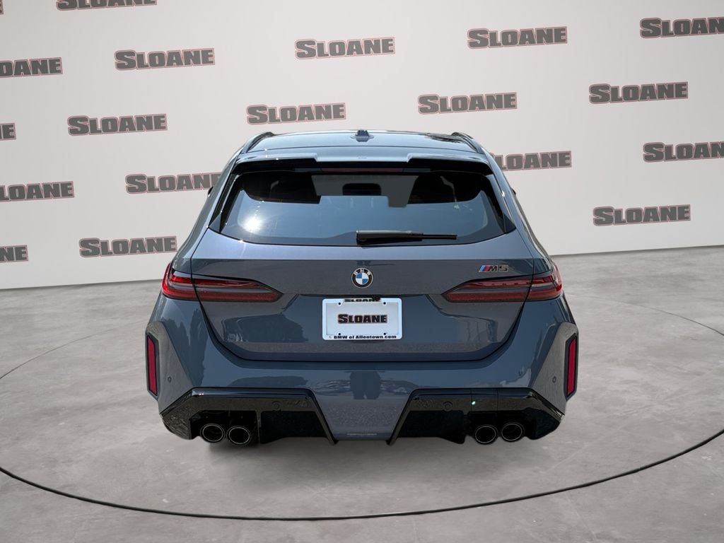 2027 BMW M5 Base