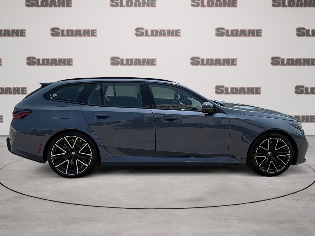 2027 BMW M5 Base