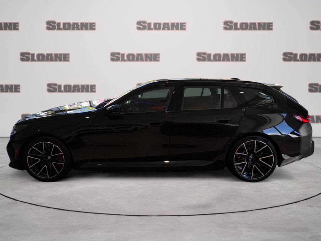 2027 BMW M5 Base