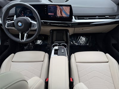 2025 BMW X2 xDrive28i