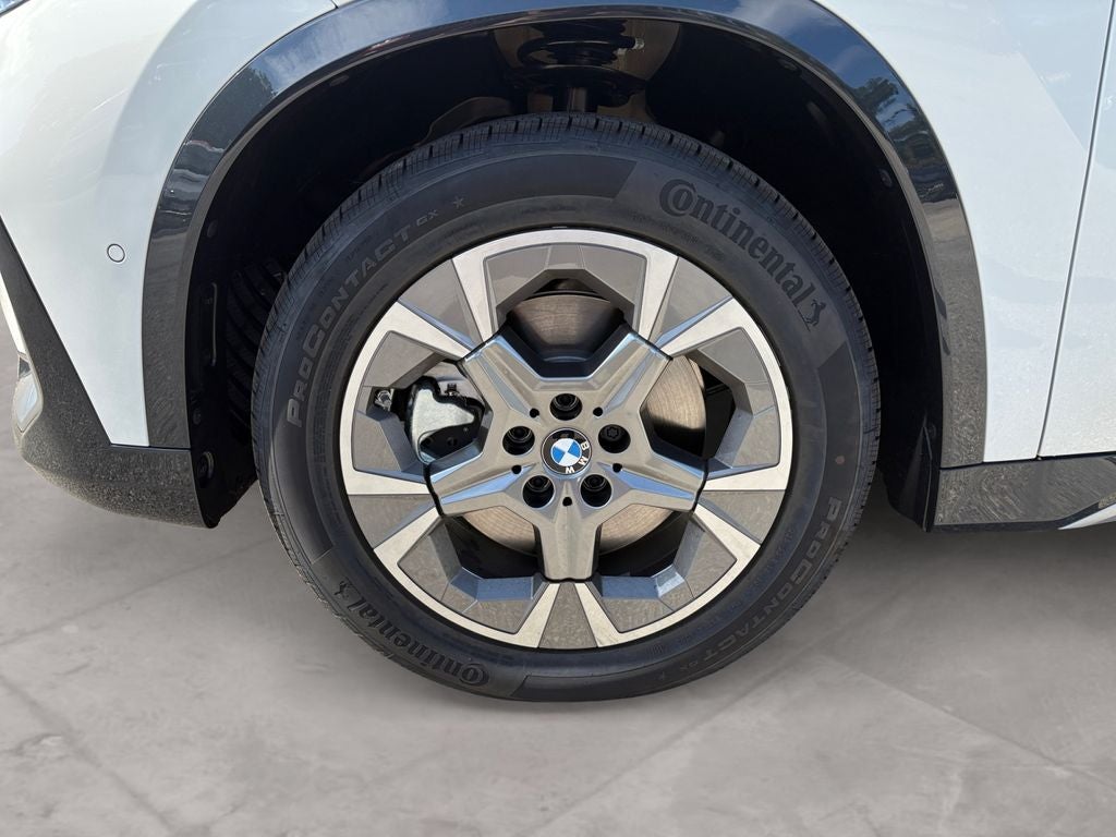 2027 BMW X1 Base