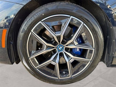 2025 BMW i5 xDrive40 M Sport