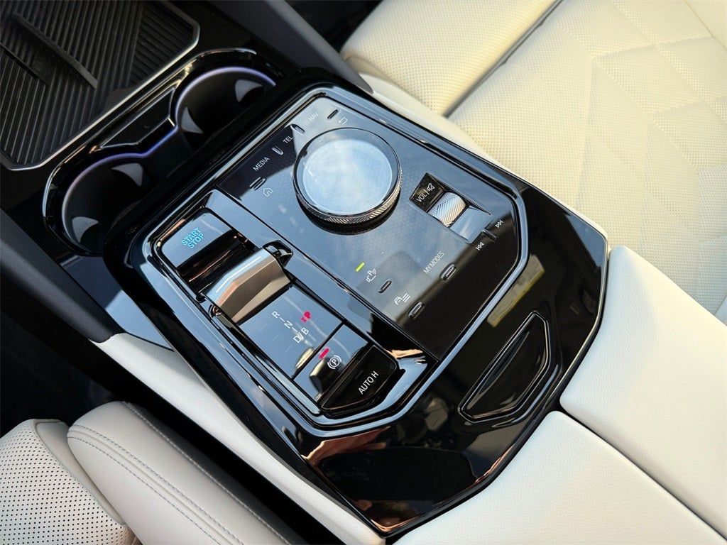 2026 BMW i5 xDrive40