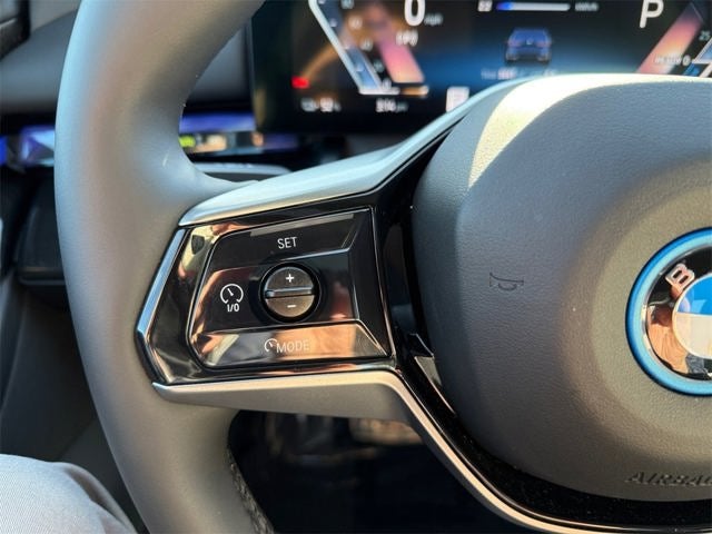 2026 BMW i5 xDrive40