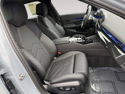2025 BMW i5 M60