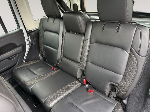 2023 Jeep Wrangler Altitude