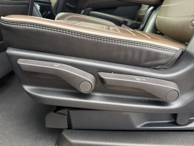 2025 GMC Yukon XL Denali Ultimate