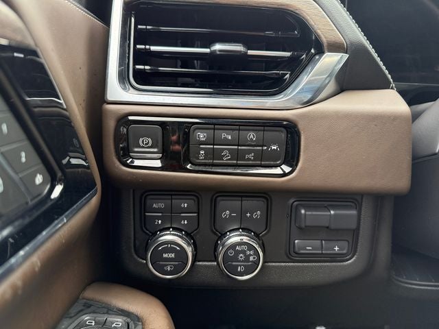 2025 GMC Yukon XL Denali Ultimate
