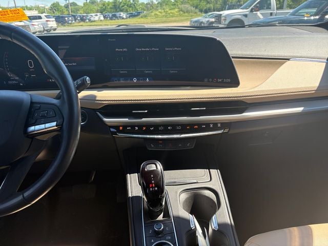 2024 Cadillac XT4 Luxury