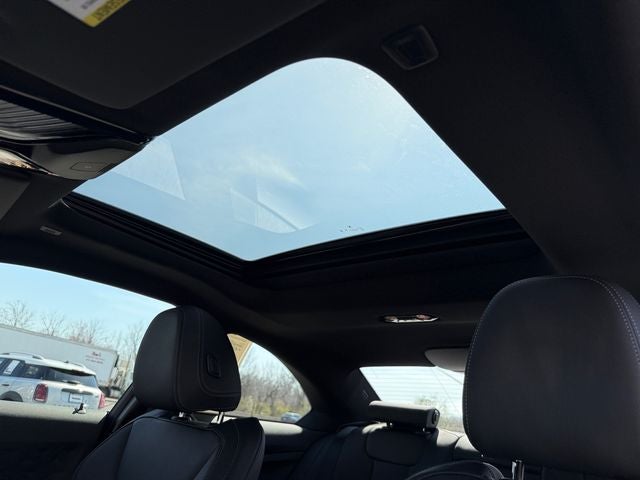 2025 BMW 2 Series 230i xDrive