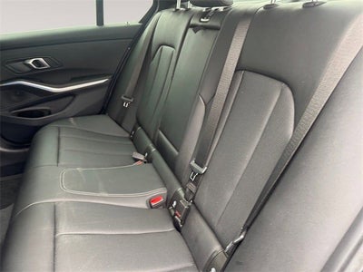 2025 BMW 3 Series 330i