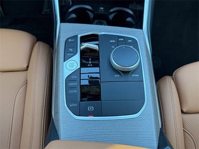 2025 BMW 3 Series 330i xDrive