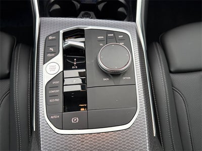 2025 BMW 3 Series 330i xDrive
