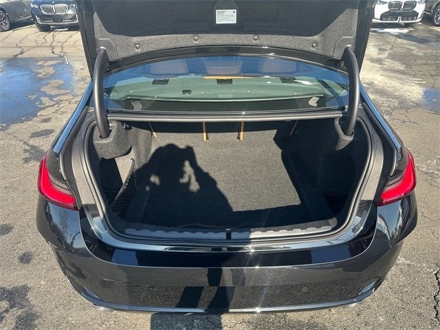 2024 BMW 3 Series 330i xDrive