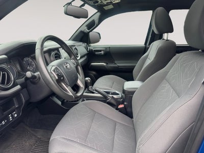 2017 Toyota Tacoma SR V6