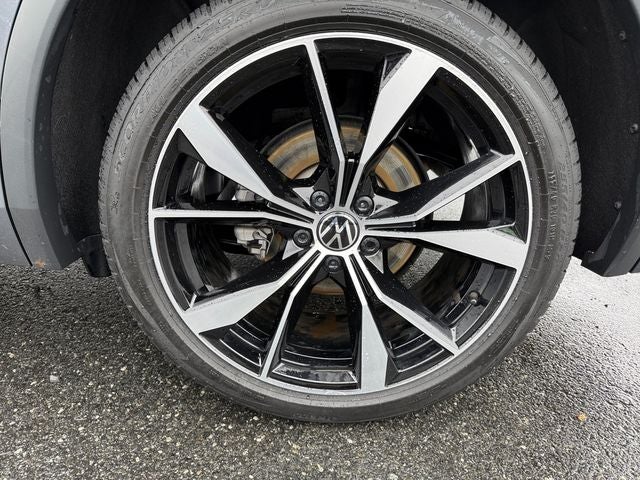 2024 Volkswagen Tiguan 2.0T SEL R-Line