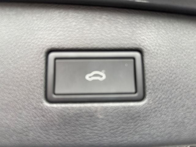 2024 Volkswagen Tiguan 2.0T SEL R-Line