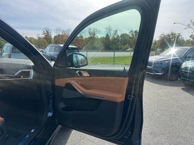 2027 BMW X7 xDrive40i