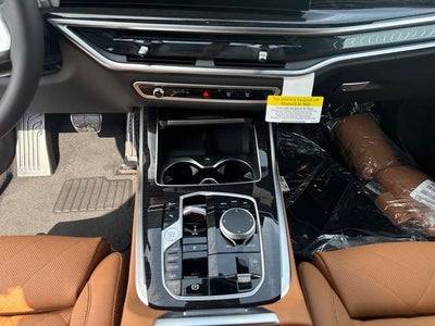 2027 BMW X7 xDrive40i
