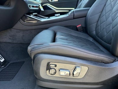 2027 BMW X7 xDrive40i