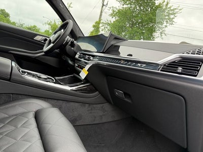 2027 BMW X7 xDrive40i