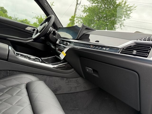2027 BMW X7 xDrive40i