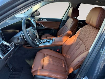 2027 BMW X7 xDrive40i