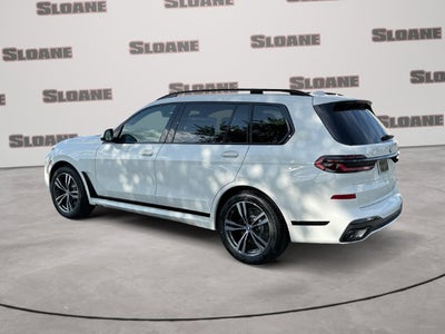 2027 BMW X7 xDrive40i