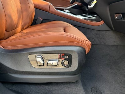2027 BMW X7 xDrive40i