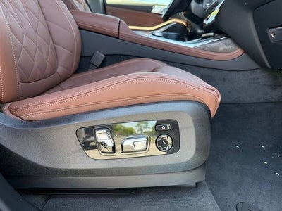 2027 BMW X7 xDrive40i