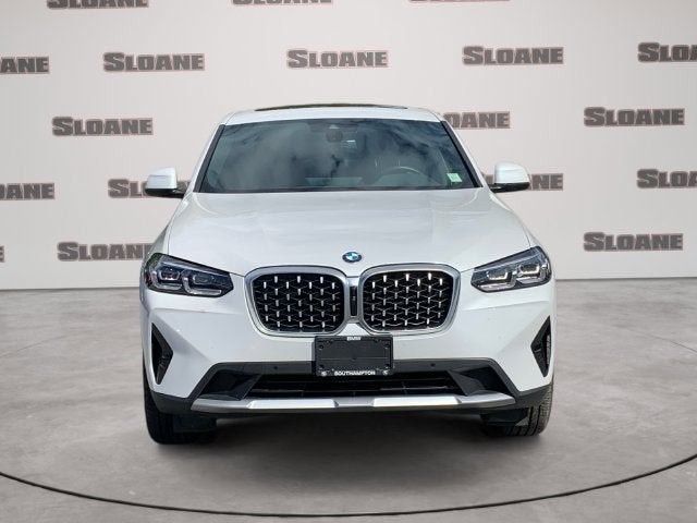 2023 BMW X4 xDrive30i